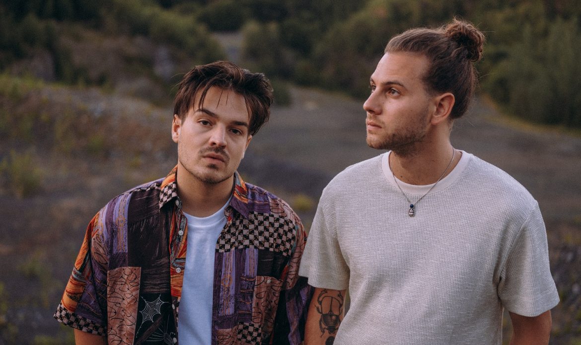 Milky Chance 2019 press photo by Björn Deparade