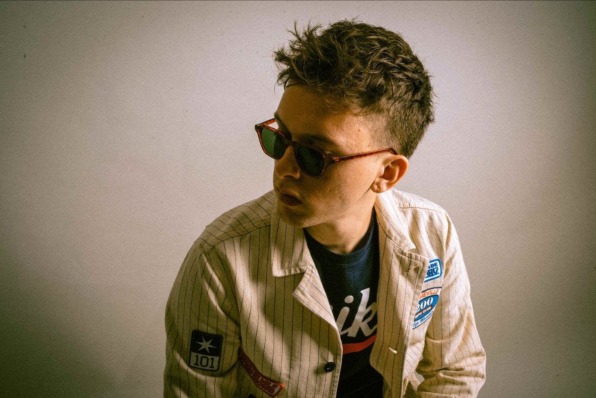 Ten Tonnes press shot by Paint Studios