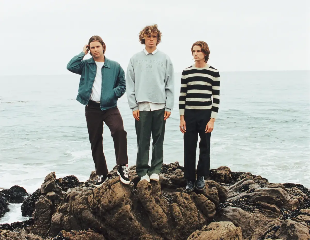Almost Monday’s THANK GOD IT’S ALMOST MONDAY: Dancing the darkness away with simplistic, summery style