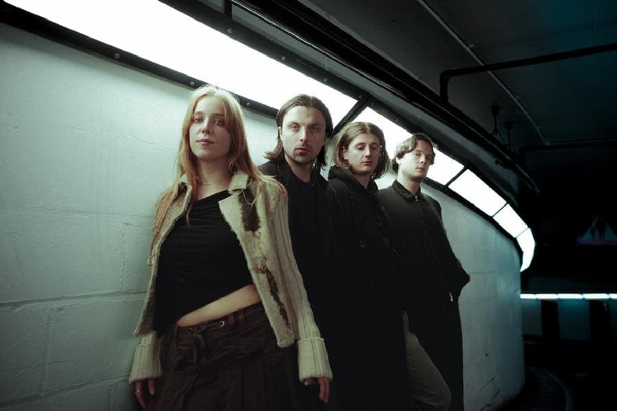 Alphabet Share Expansive New Single "Sense"