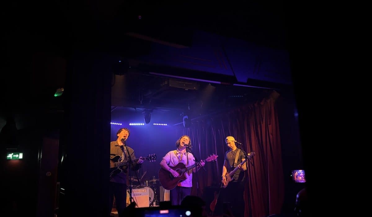 Kyle Falconer, Live in Manchester: A Shining of Genre-Blurring Hits & New Material