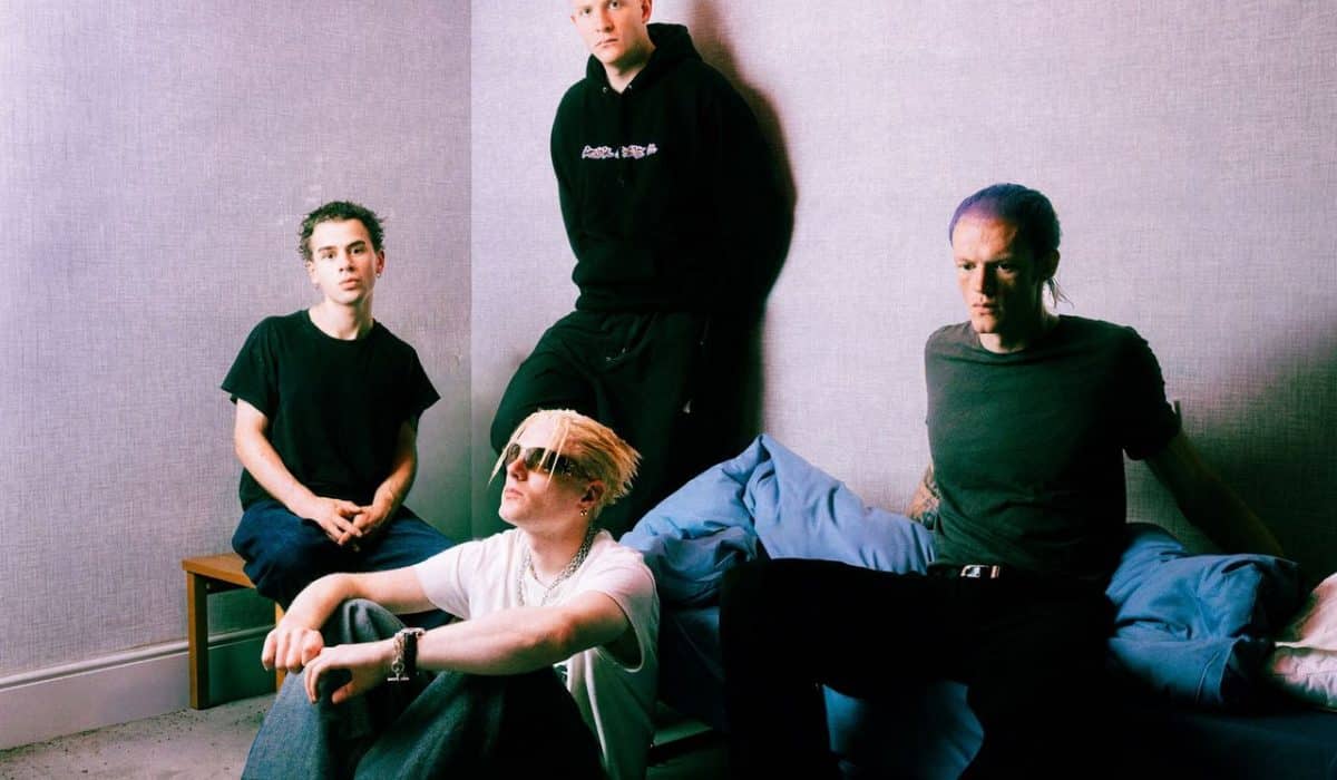 Bleech 9:3 Share New Single ‘Figure 8’ Produced by Dan Carey