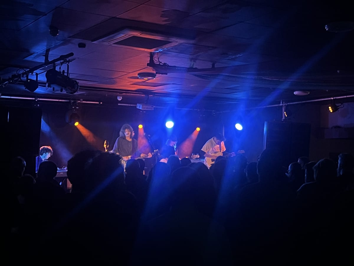 Brown Horse, Live in York: Country Folk Made For a Desire to Run Away From it All - Preferably by Horseback.