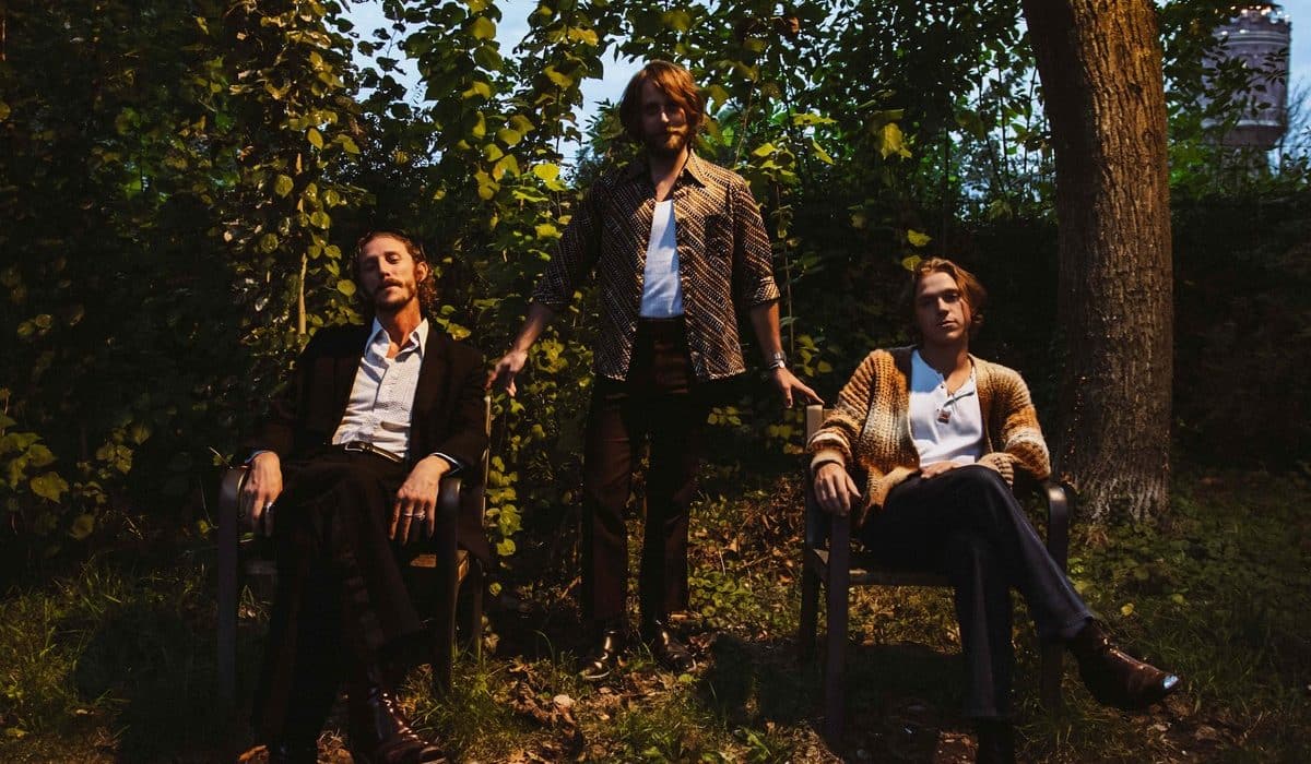 Demob Happy Announce New Album, Share Gritty New Single “No Man Left Behind”