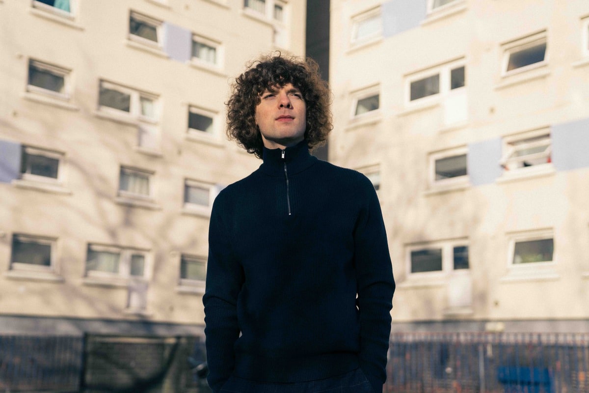 Dylan John Thomas Returns with Sun-Soaked New Anthem "Got You On My Mind"