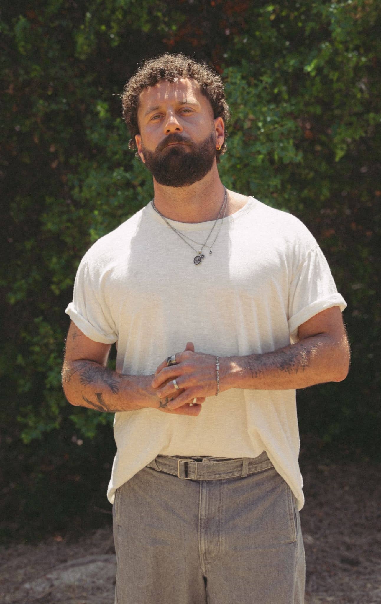 Elderbrook Details Fourth Studio Album ‘Heart on a Wire’ and Shares New Single ‘Lost in the View’