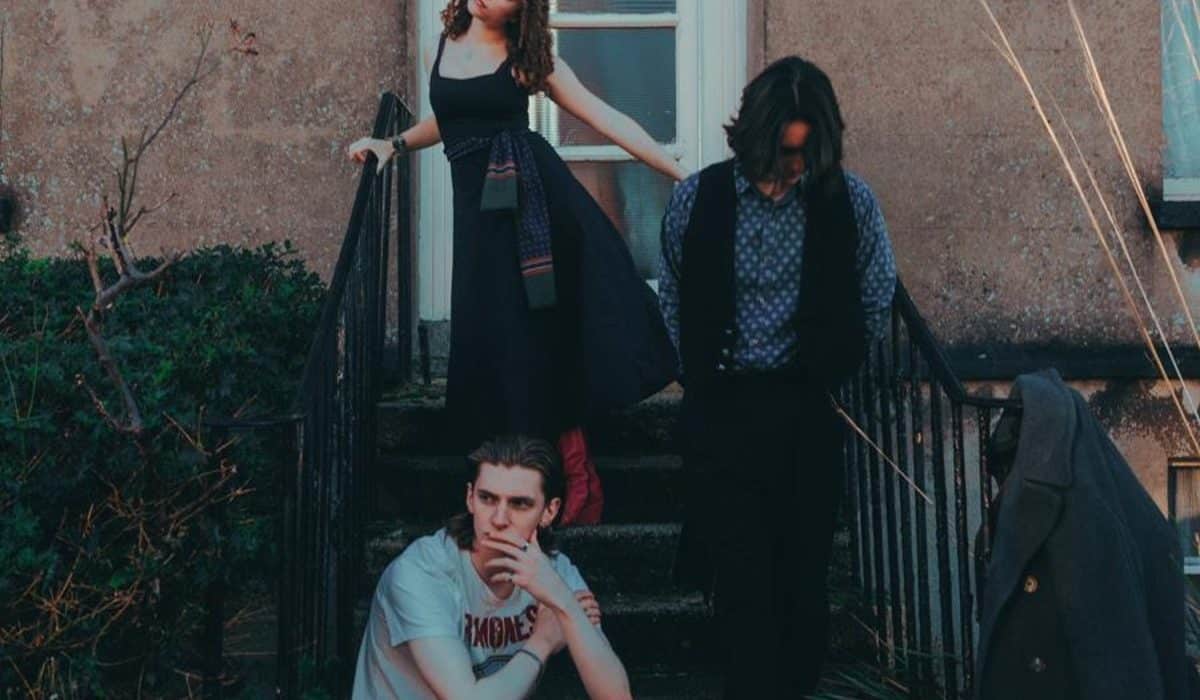 For Nina Return with Luminous New Single “Labour Of My Love” Ahead of Irish Shows