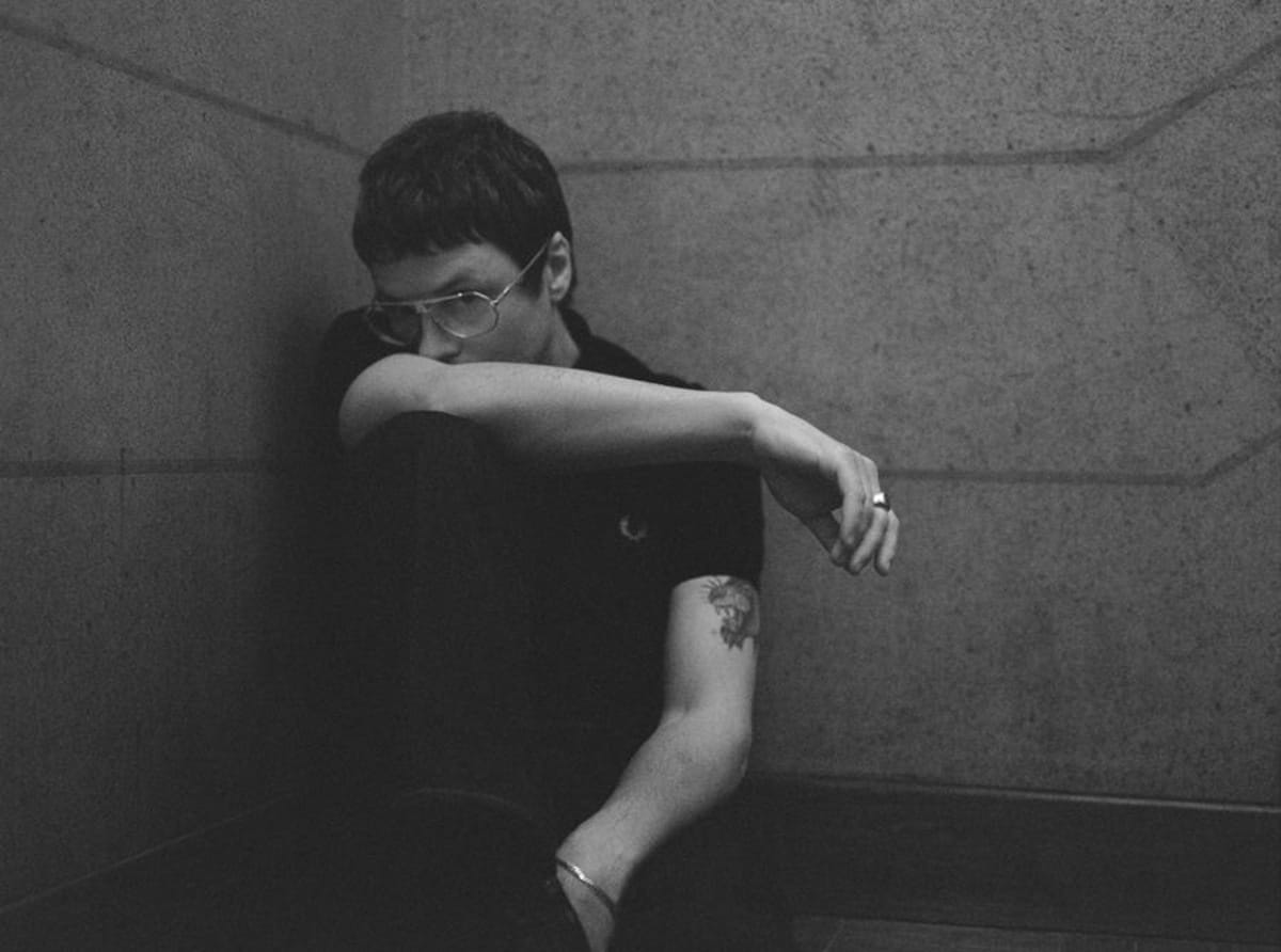 GUV Announces Warmer Than Gold and Shares Shimmering Title Track