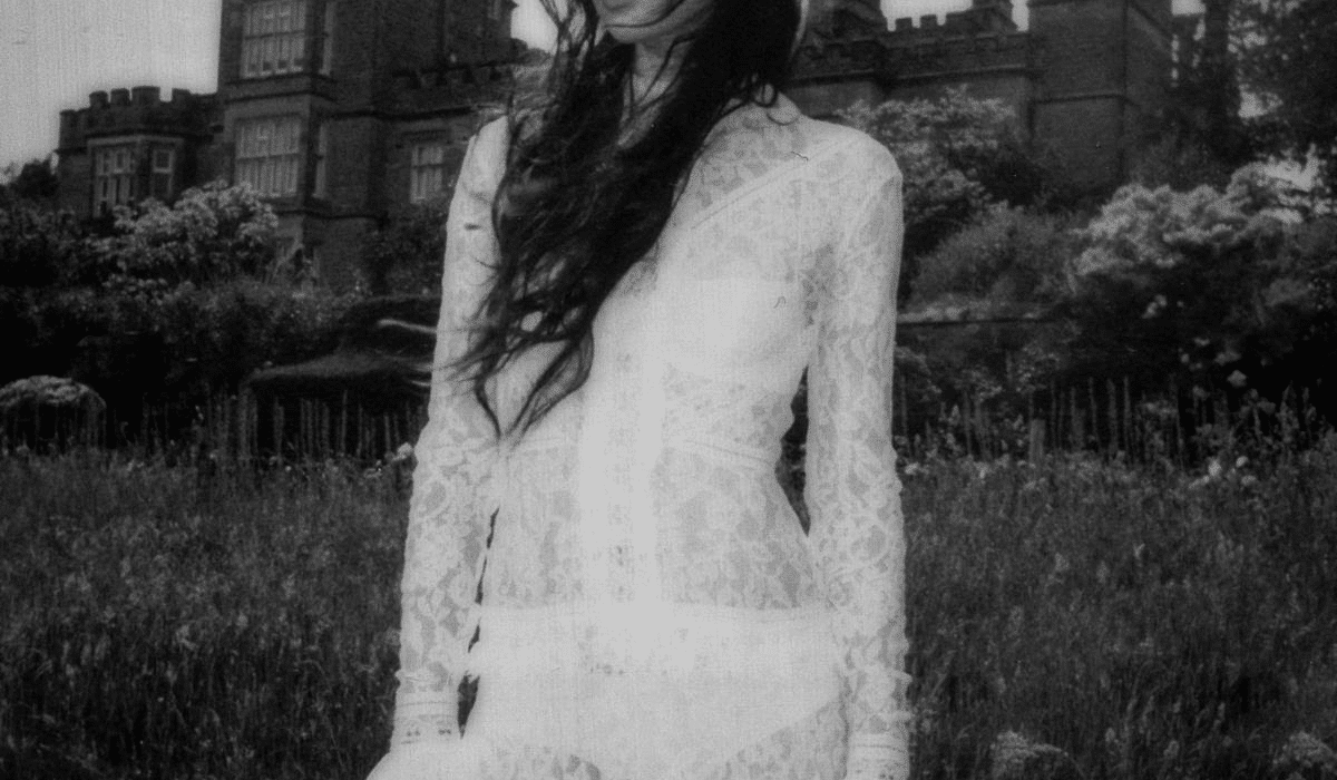 Holly Humberstone Re-Imagines Second Album Cruel World With Four Track EP