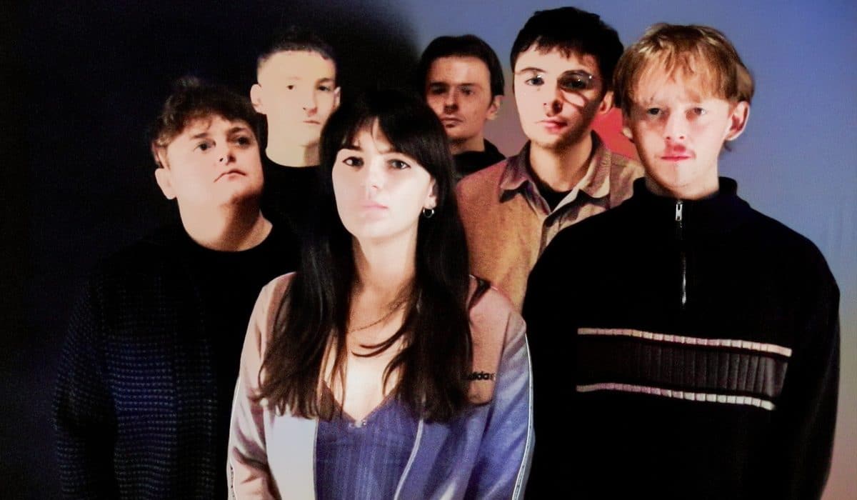 Home Counties’ Humdrum: Audacious Brilliance Underneath the Discoball.<div class="album-stars-wrapper"><div class="album-rating-stars" style="display: inline-flex; align-items: center;"><i class="fa fa-star"></i><i class="fa fa-star"></i><i class="fa fa-star"></i><i class="fa fa-star"></i><i class="fa fa-star-half-alt"></i></div></div>