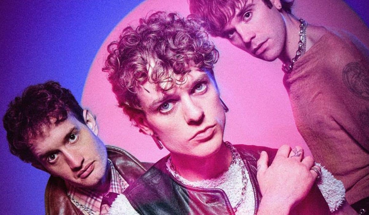 King No-One’s The Burden of Empathy: A Long-Awaited Debut<div class="album-stars-wrapper"><div class="album-rating-stars" style="display: inline-flex; align-items: center;"><i class="fa fa-star"></i><i class="fa fa-star"></i><i class="fa fa-star"></i><i class="fa fa-star"></i><i class="far fa-star"></i></div></div>