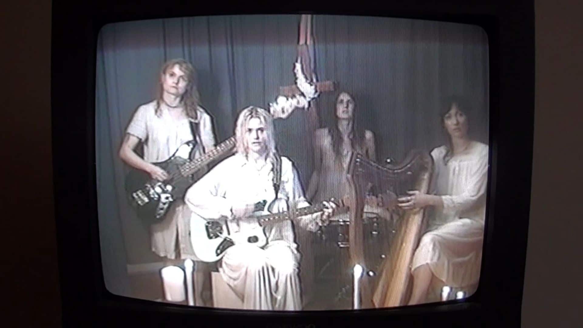 krush puppies Love Kills The Demons still