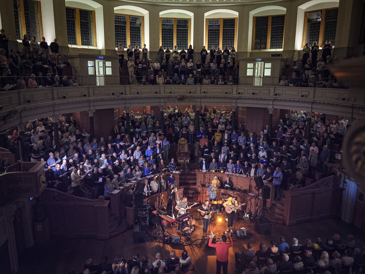Stornoway at the Sheldonian: A Triumph in Community