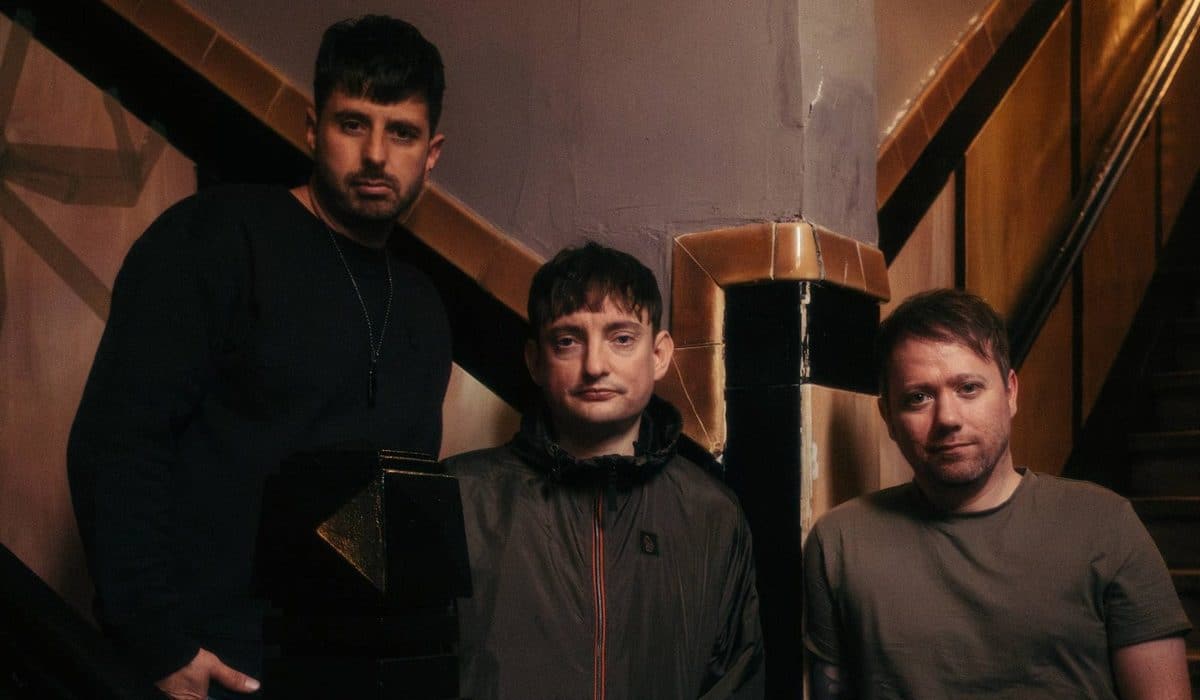 The Enemy’s Social Disguises: A Bold, Reflective Return<div class="album-stars-wrapper"><div class="album-rating-stars" style="display: inline-flex; align-items: center;"><i class="fa fa-star"></i><i class="fa fa-star"></i><i class="fa fa-star"></i><i class="fa fa-star"></i><i class="far fa-star"></i></div></div>