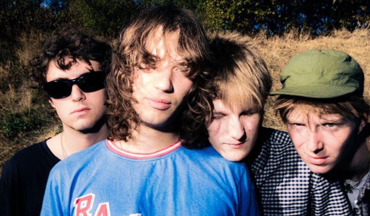 Tooth Sign to Parlophone and Share New Single ‘Take Me As I Am’