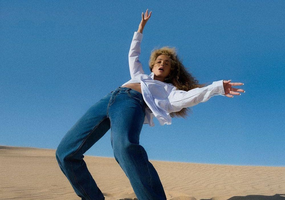 Ella Eyre Announces Long-Awaited Second Album ‘everything, in time,’ Shares New Single